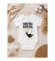 Yavru Kartal Baskılı Bebek Zıbını – Kartal Temalı Kız ve Erkek Bebek Body