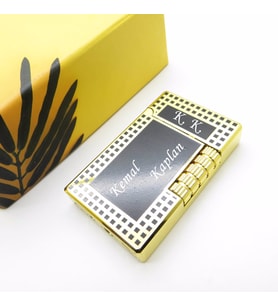 Wings İsme Özel Gold Black Gazlı Metal Çakmak  Hediyelik Kutusunda