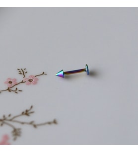 Cerrahi Çelik Sivri Uçlu Tragus Piercing Helix Kıkırdak 8 mm Hologram Renk (Çok Renkli)