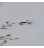 Cerrahi Çelik Sivri Uçlu Tragus Piercing Helix Kıkırdak 8 mm Hologram Renk (Çok Renkli)