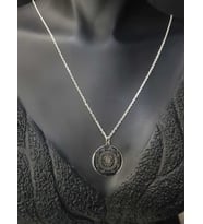 Vog Sri Yantra V Yaşam Çiçeği 925 Ayar Gümüş Çift Yönlü Kazıma Kolye
