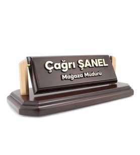 YARIM OVAL AHŞAP MASA İSİMLİĞİ