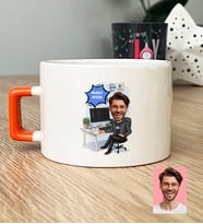 Kişiye Özel Karikatürlü Erkek Yazılım Mühendisi Lüks Fincan Mühendisler Günü Hediyesi