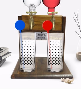 BK Gift Kişiye Özel Renkli Baskılı İsimli İkili Vodka Bardağı ve Çift Musluklu Doğal Ahşap Vodka Standı-115 (Model 1)