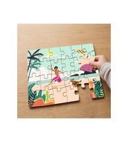 Sahilde Eğlenen Adam ve Köpek Tasarımlı 24 Parça Ahşap Çocuk Puzzle MPK1176