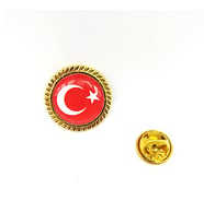 Yuvarlak Gold Renkli Türk Bayraklı Yaka Rozeti  - 1 Adet (Kırmızı)