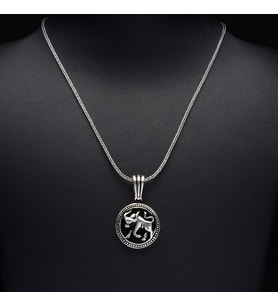 594 Boğa Burcu Gümüş Kolye