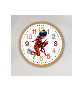bilge Tasarım Çocuk odası Duvar Saati 30 x 30 CM (Karışık)