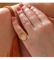 Kalpli Taşlı  Gold 925 Ayar Gümüş Kadın Yüzük