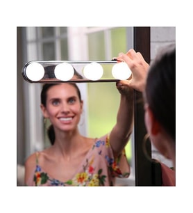 Kablosuz Parlak Banyo Stüdyo Makyaj Aynası Işığı Pilli Vantuzlu Taşınabilir 4 Led Ampul (5343)