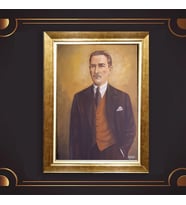 Altın Varaklı Çerçeveli Paspartulu Atatürk Tablo z4786 (Gold)