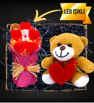 Kalpli Peluş Ayıcık & Led Işıklı Ayıcıklı Kırmızı Kalp Buketi (Fuşya)