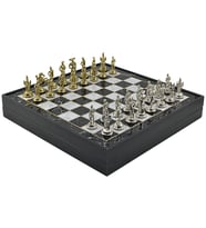 GiftHome Orta Boy Metal İSPANYOL Satranç Takımı Parlak ve Mermer Desenli Sandıklı MDF Tahtası(36X36X6 cm.)