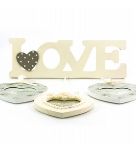 Roichil® Decotown Love Yazılı Çerçeve 3lü Kalpli Ahşap Fotoğraf Çerçevesi