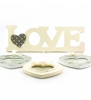 Roichil® Decotown Love Yazılı Çerçeve 3lü Kalpli Ahşap Fotoğraf Çerçevesi
