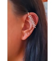 Sıralı Taşlı Geçmeli Kıkırdak Küpe