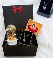 Kelebek Kolyeli Fotoğraflı Kişiye Özel Hediye Kutusu - Premium Set (Model 2)