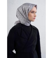 Sura İpek Eşarp -2025/2026 -9412 (Gümüş)