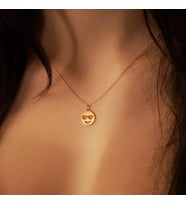 Kişiye Özel Gözlüklü Yüz Emoji Kolye 925K Gümüş (Gold)