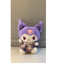 Sevimli Kuromi Ve My Melody Ekose Elbiseli Peluş Oyuncak 30 cm - Hediyelik Yumuşak Figür Bebek 30 cm Elbiseli- Sevgiliye Doğum Günü Hediye Bebek