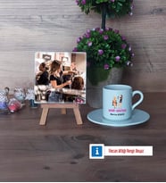 Kadın Kuaförü Fotoğraflı Dekoratif Taş, Ahşap Altlıklı Türk Kahvesi Fincanı Hediye (Model 2)