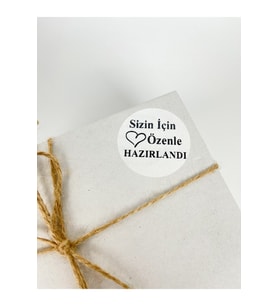 Sizin Için Özenle Hazırlandı Siyah Yazı Kalpli 5 Cm Yuvarlak Yapışkanlı Sticker 100 Adet