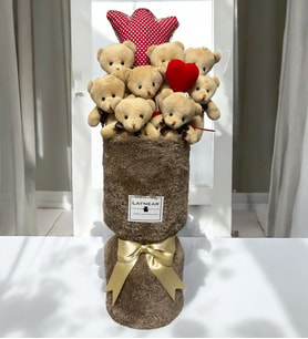Sevimli Kahverengi Peluş Ayıcıklar Peluş Vazo Tasarımlı Buket