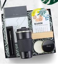 Kişiye Özel Defter & Masa Takvimi & Mum & Kalem & Termos Hediye Seti