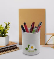 BK Gift Kişiye Özel Papatya Temalı Beyaz Akrilik Kalemlik - Model 4
