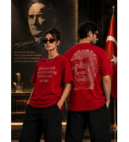 Atatürk Kristal Taş İşlemeli Kırmızı Unisex Tişört – Özel Tasarım Premium Kalite