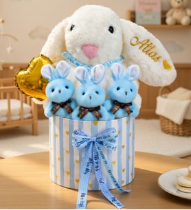 Kişiye Özel İsimli Tavşanlı Bebek Hediyesi Silindir  Kutuda 3'lü Ayıcık Buketi – Baby Shower