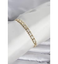Xuping Model Zirkon Taşlı Gold Renk Kadın Bileklik 5886 - HPSBYI1886-6799