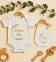 Pia Baby Premium %100 Pamuk İsme Özel Organik Baskılı Çıtçıtlı Bebek Body Ve Önlük 5064-20 (Ekru)