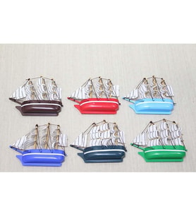Plastik Gemi Magnet