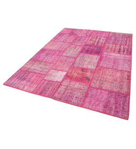 Pembe Halı Bohem Stil Geometrik Motifli El Dokuma Salon Halısı Magenta Tonları Çocuk