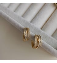 Lente Aksesuar Xuping Gold Baget ve Mikro Zirkon Taşlı Lüks Halka Küpe