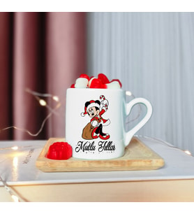 Mickey Mouse & Mutlu Yıllar & Yılbaşı Tasarımlı Ahşap Tabaklı Türk Kahvesi Fincanı