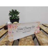 Karışık Çiçekler  3d Avukat Masa İsimliği Kişiselleştirilmiş Ofis Dekoru
