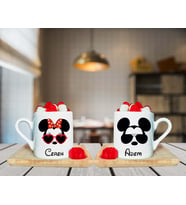 Minnie Mouse & Mickey Mouse Çift Tasarımlı Ahşap Tabaklı Kişiye Özel Türk Kahvesi Fincanı Seti