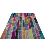 Çok Renkli Patchwork Detaylı Salon Halısı El Dokuma Yün Modern Geometrik Şıklık Mutfak