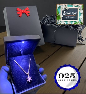 Gerçek Ametist Taşlı Lotus Çiçeği Kolyesi - Işıklı Kutusunda 925 Ayar Gümüş Kolye