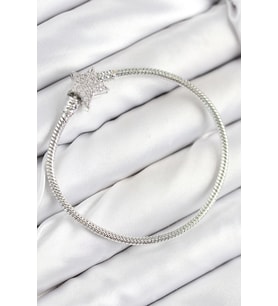 Pirinç Charm Zirkon Taşlı Yıldız Model Gümüş Renk Kadın Bileklik