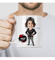 Kişiye Özel Maceracı Kadın Karikatürlü Kupa Bardak