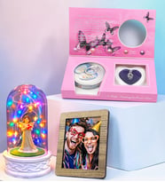 Kişiye Özel Fotoğraflı Renkli Led Işıklı Fanus & İstiridye İnci Kolye Hediye Seti (Model 6)