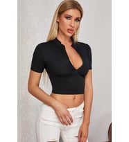 Kadın Siyah Yarım Fermuarlı ve Kısa Kollu Crop Top Bluz