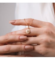 925 Ayar Gümüş Kadife Çiçeği Ekim Ayı Minimal Doğum Taşı Kolyesi (Sarı)