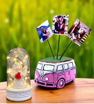 Kişiye Özel 3 Fotoğraflı Vosvos Saksı ve Led Işıklı Beyaz Melekli Fanus (Pembe)