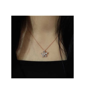 925 Ayar Gümüş Rose Beyaz Kamelya Çiçeği Kolye