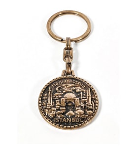 Antik Bronz Ayasofya (Hagia Sophia) Figürlü Metal Anahtarlık – İstanbul’un Tarihi ve Ruhunu Taşıyan