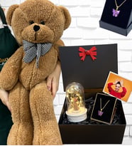 Büyük Boy Kahverengi Peluş Ayıcık ve Kelebek Kolyeli Fotoğraflı Hediye Kutusu - Premium Set (Model 5)